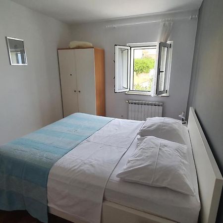 Apartment Fabijanic Pag Town Bagian luar foto