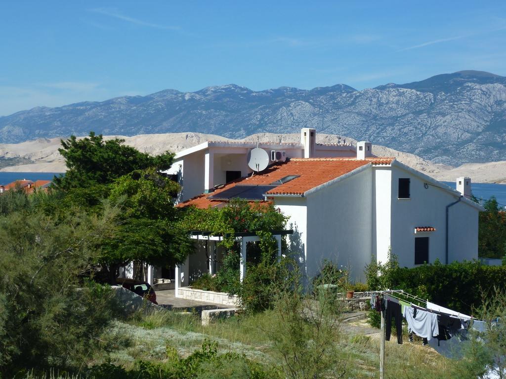 Apartment Fabijanic Pag Town Bagian luar foto