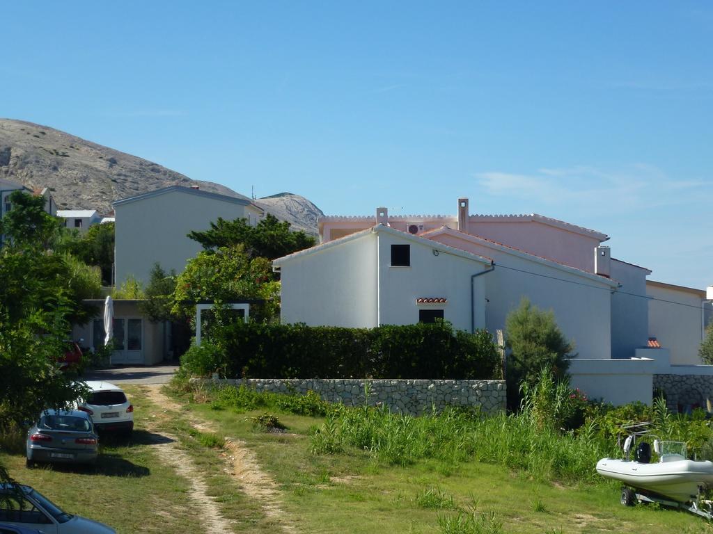 Apartment Fabijanic Pag Town Bagian luar foto