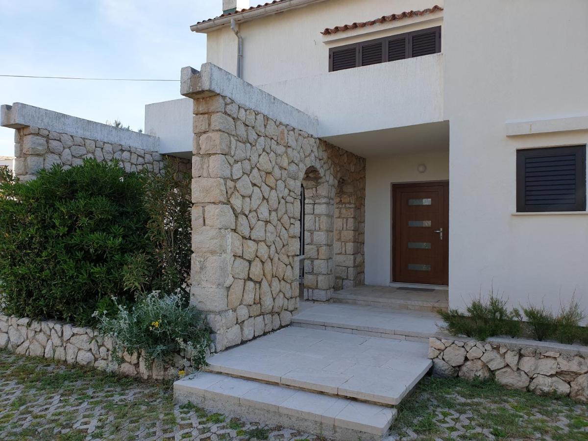 Apartment Fabijanic Pag Town Bagian luar foto